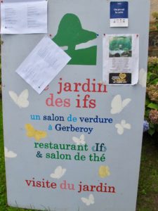 Panneau entrée Jardin des ifs Gerberoy Oise
