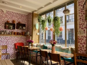 Slow & Green-Cantine Lille Wazemmes - vue restaurant