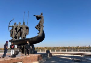 Ukraine-Kiev-monument-aux-fondateurs-de-la-ville