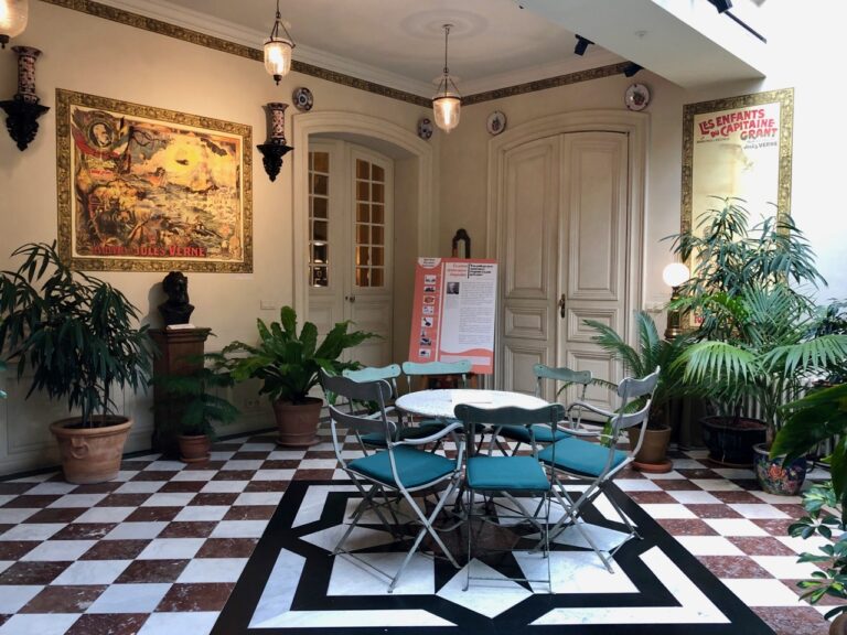 À Amiens, Jules Verne vous reçoit *chez lui* - Plus au nord