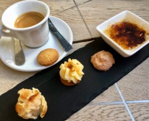 Mons Le Bistro de Jean-Phi café gourmand