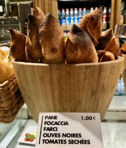 Lille It focaccia olives tomates