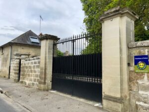 Le Baptistère Attichy portail