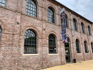 Musee-de-la-nacre-et-de-la-tabletterie-meru-exterieur