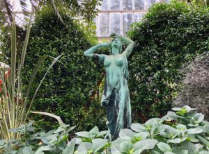 Jardin-botanique-Meise-palais-des-plantes-statue