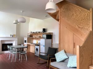 Bruay-Labuissiere-Cite-des-Electriciens-cuisine-gite-cinq-personnes
