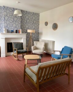 Bruay-Labuissiere-Cite-des-Electriciens-salon-gite-huit-personnes