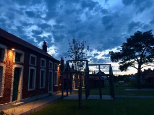 Bruay-Labuissiere-Cite-des-Electriciens-vue-nuit