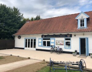 Mont-des-Cats-Auberge-Catsberg-facade