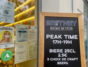 Britney-Lille-porte-tableau