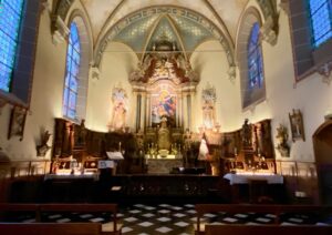 Hopital-Notre-Dame-a-la-Rose-Lessines-chapelle-large