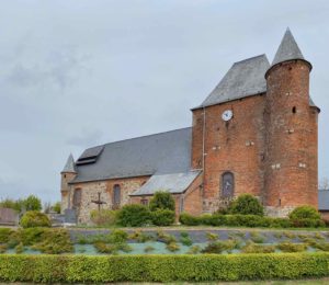 Eglises-fortifiees-vallee-de-l-Oise-Englancourt-cote-cadran