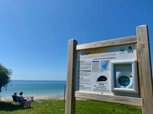 Equihen-Plage-panneau-peche-aux-moules