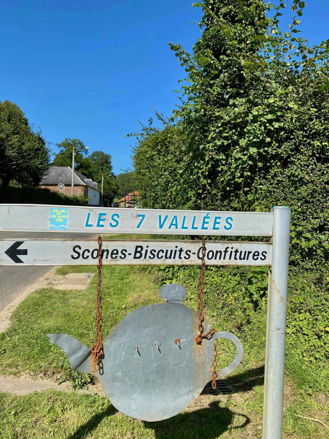 SaintRemyauBoisleTearoompanneau Plus au nord