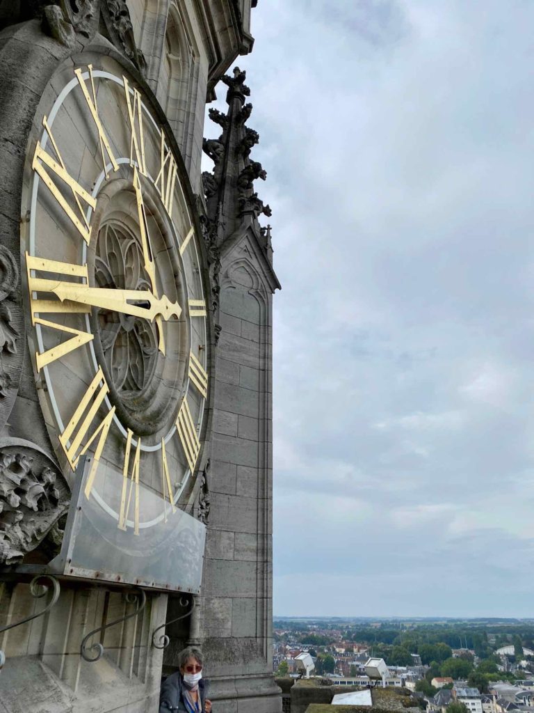 Arras-capitale-Pas-de-Calais-beffroi-horloge