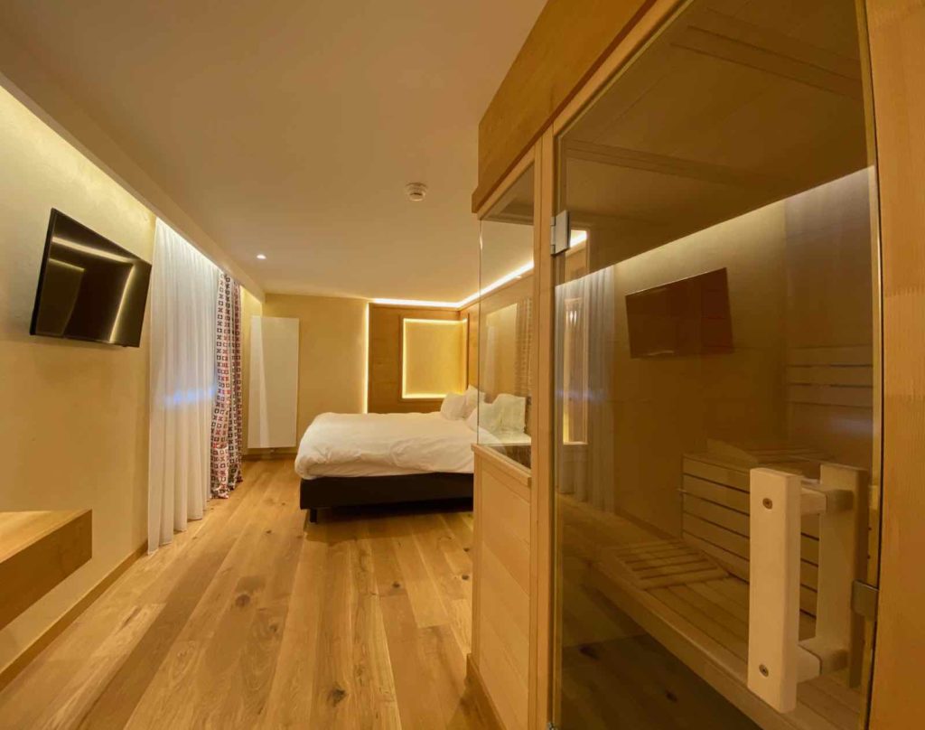 Ottrott-Hotellerie-des-chateaux-chambre-avec-sauna