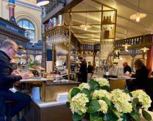 adresses-a-Stockholm-Ostermalms-Saluhall-resto