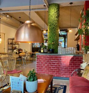 Pays-Bas-Nimegue-restaurant-Bhalu-salle-vue