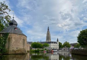 Breda-Pays-Bas-Mark-tour-eglise