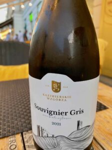 Varsovie-cuisine-polonaise-revisitee-Bursztynowa-Bistro-vin