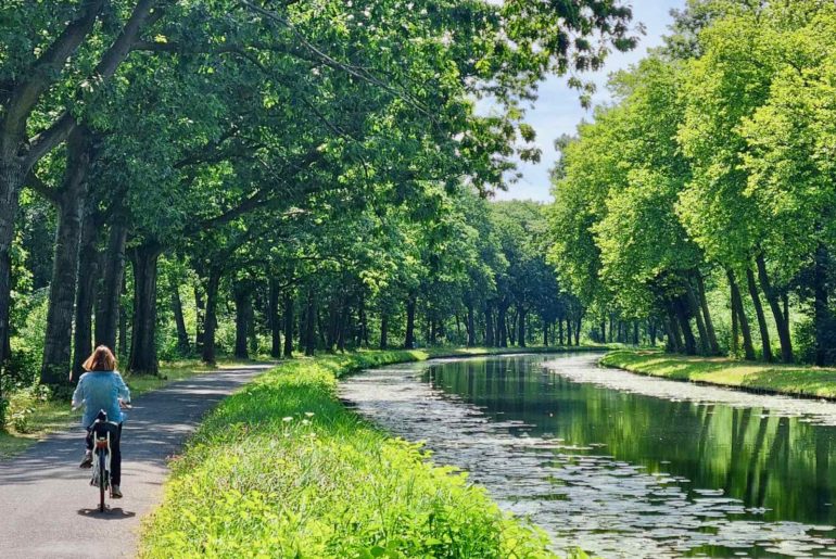 Canal-de-Beverlo-Flandre-cycliste