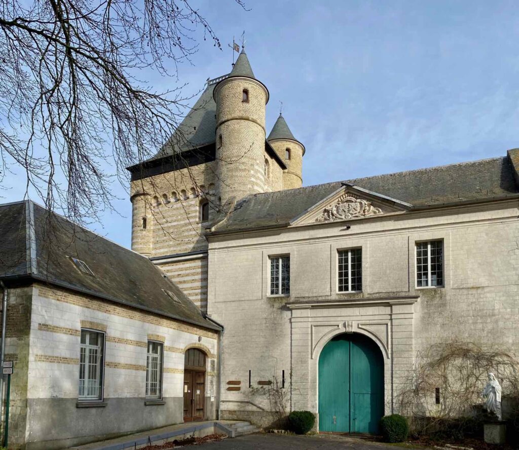 Wisques-abbaye-Saint-Paul-entree