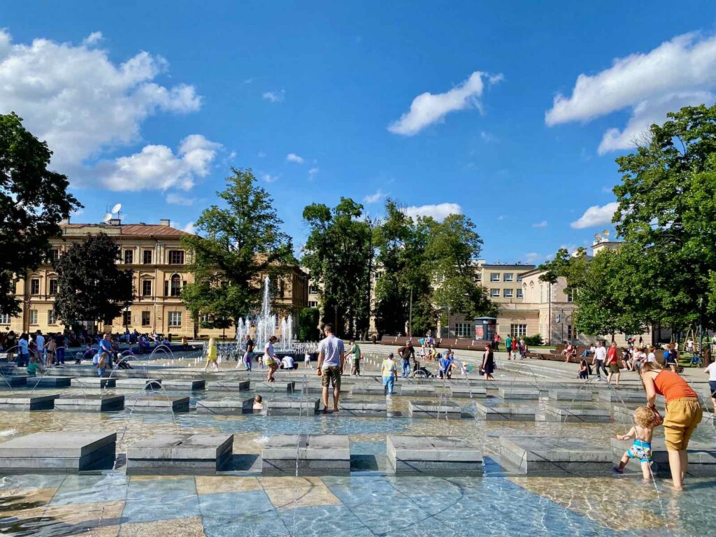 Lublin-en-Pologne-fontaine