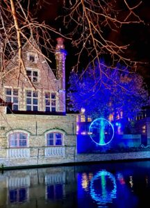 Bruges-Lueur-d-Hiver-Circle-of-Life