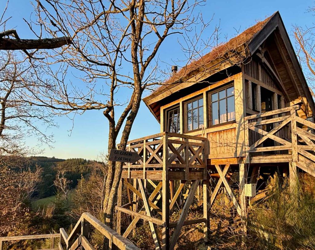 Les-Cabanes-de-Rensiwez-Houffalize-la-cabane-d-Arthur