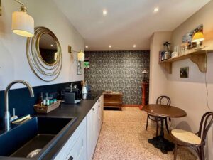 Gîte-La-Petite-Chatelaine-Saponay-cuisine