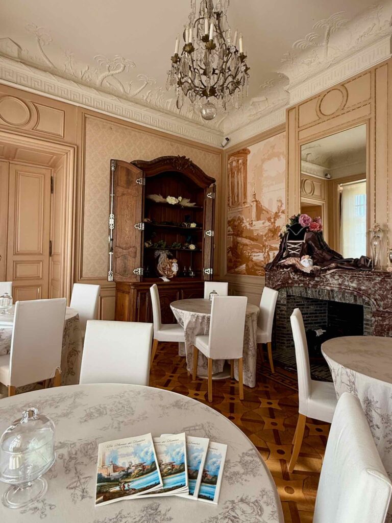 Chateau-de-Seneffe-Wallonie-salon-de-the