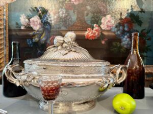 Chateaux-en-Wallonie-Seneffe-soupiere-argent