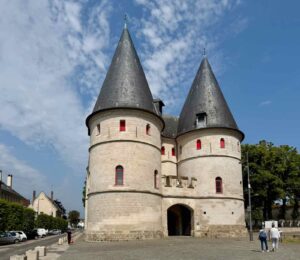 Beauvais-entree-MUDO