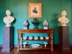 Chateau-d-Hardelot-dressoir