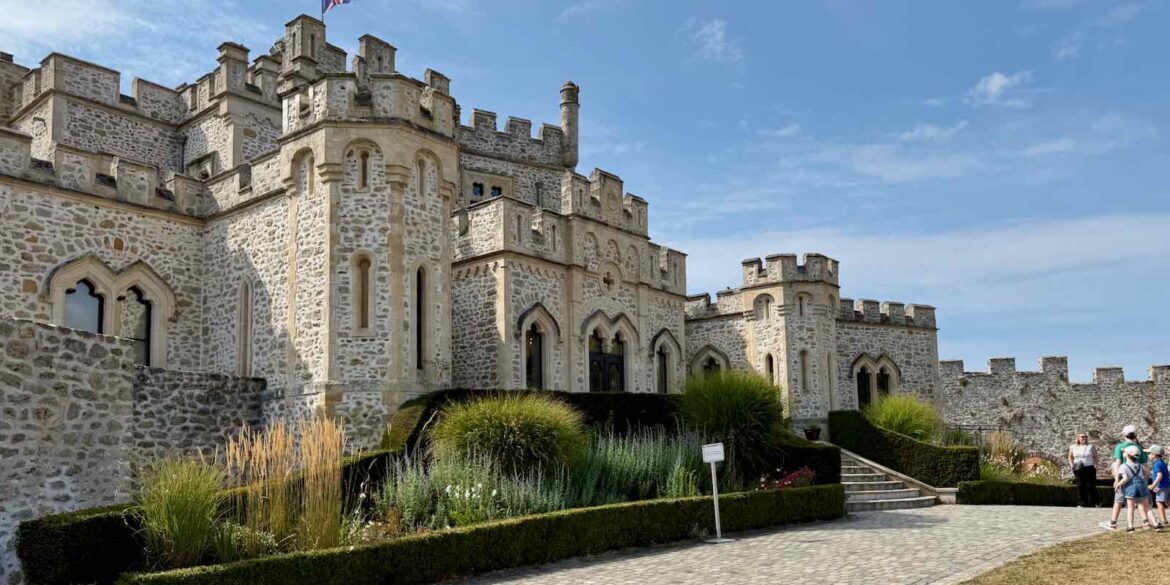 Au Château d’Hardelot, douze objets racontent l’Histoire