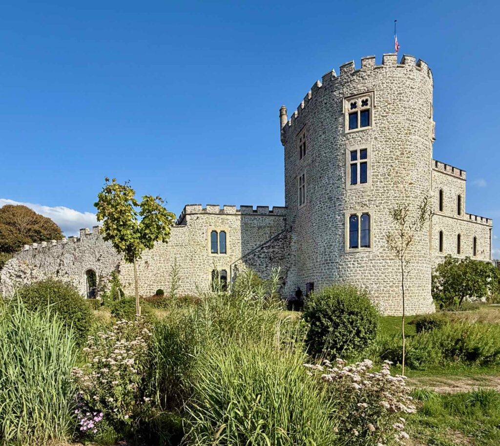 Chateau-d-Hardelot-vue-du-jardin