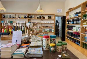 La-Chartreuse-de-Neuville-sous-Montreuil-boutique