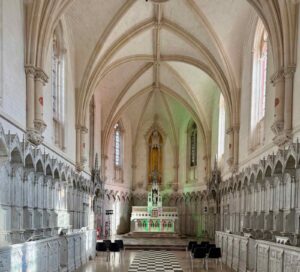 La-Chartreuse-de-Neuville-sous-Montreuil-eglise
