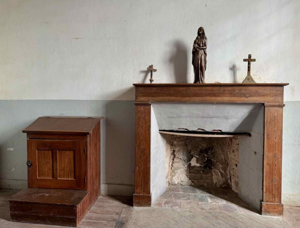 La-Chartreuse-de-Neuville-sous-Montreuil-ermitage