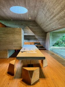 Vallee-de-la-Lys-Woning-Van-Wassenhove-table-cuisine-hauteur