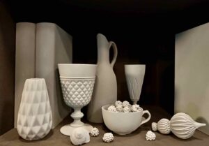 Vallee-de-la-Lys-Wunderkammer-Hans-Op-de-Beeck-divers-objets