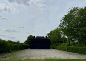 Vallee-de-la-Lys-Wunderkammer-Hans-Op-de-Beeck-exterieur