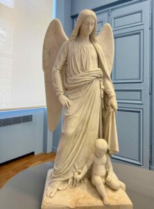 Beauvais-MUDO-L-Ange-et-l-Enfant Pietro Tenerani 1859 Marbre