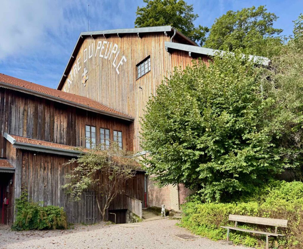 Vosges-Bussang-theatre-du-peuple-exterieur