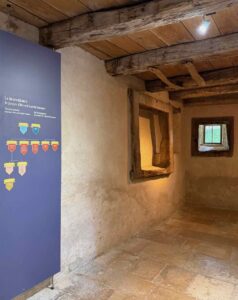Vosges-Domrémy-la-Pucelle-maison-natale-Jeanne-d-Arc-chambre-filles