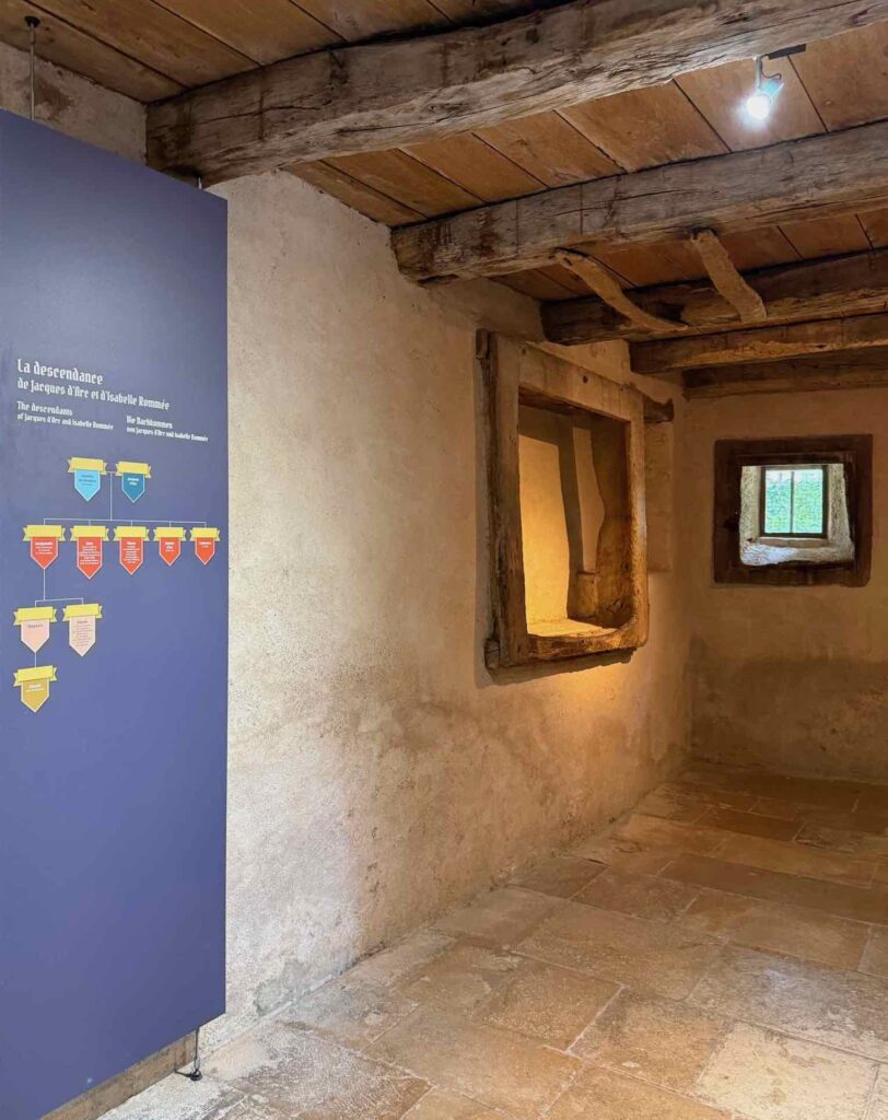 Vosges-Domrémy-la-Pucelle-maison-natale-Jeanne-d-Arc-chambre-filles