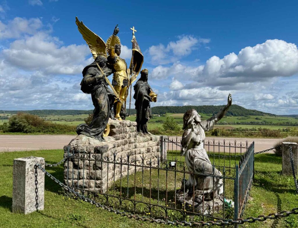 Vosges-Domrémy-la-Pucelle-monument-Jeanne-d-Arc