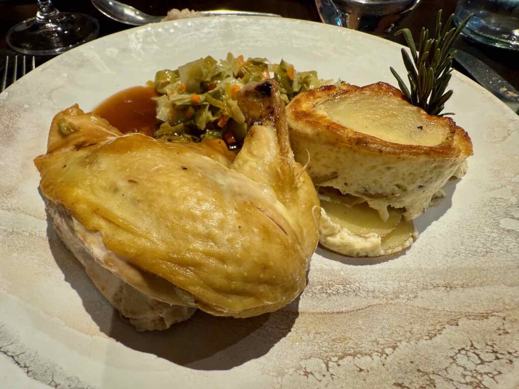 Vosges-hotel-restaurant-L-Evidence-volaille-jaune