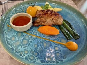 Vosges-restuarant-La-Marmite-Greux-miece-veau