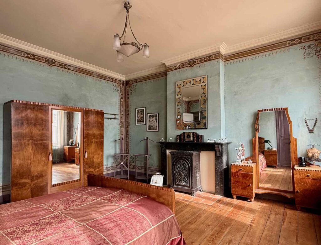 Charleroi-Art-deco-Maison-Regniers-chambre-a-coucher